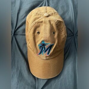 Cathartt Marlins Hat